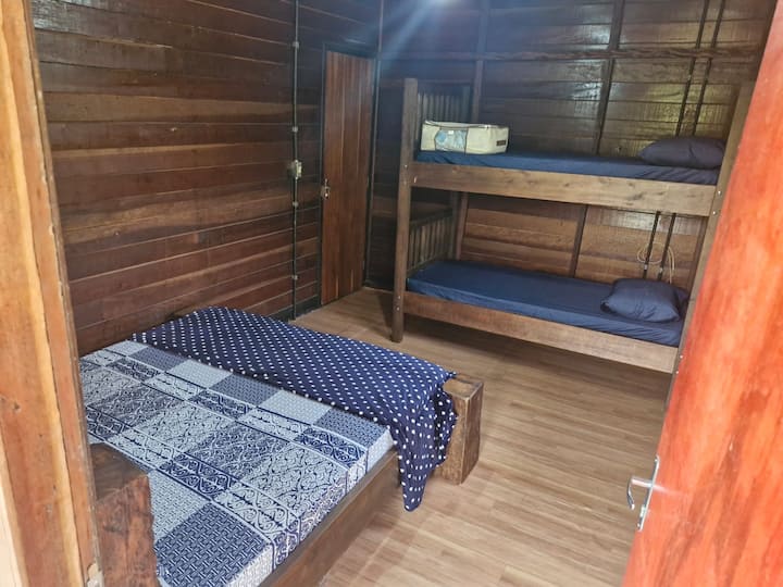 Dhomë gjumi 2