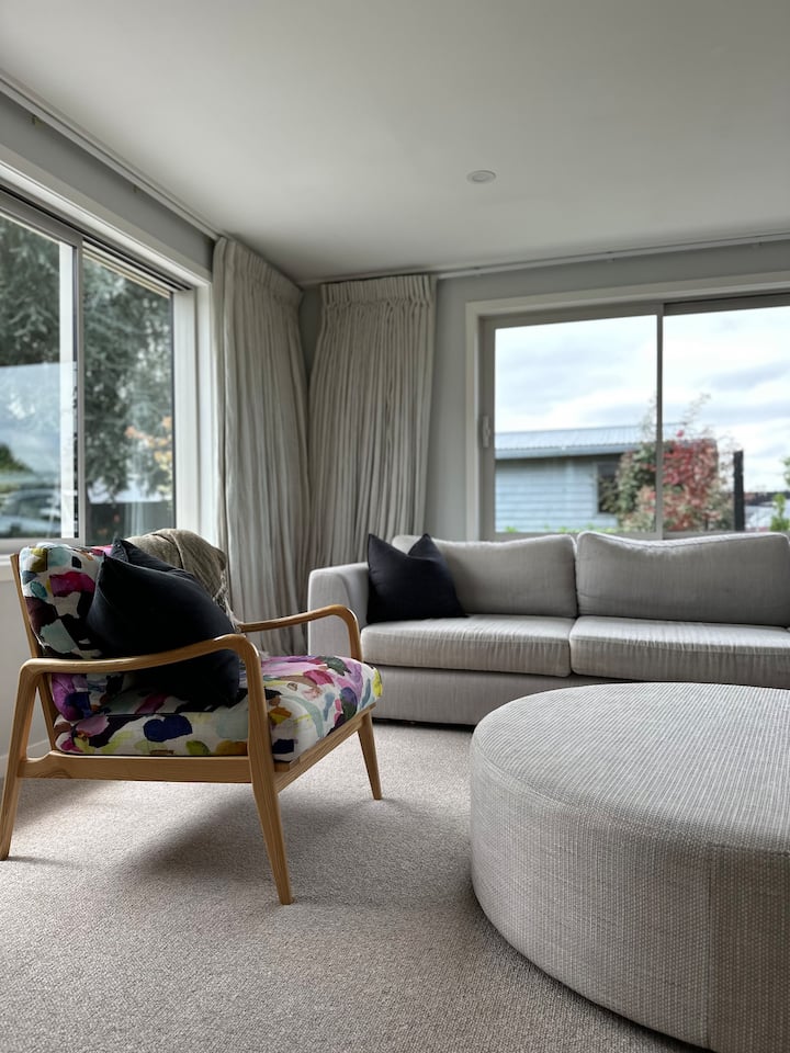 Casa Sol - Family Friendly + Gym Access - South Island