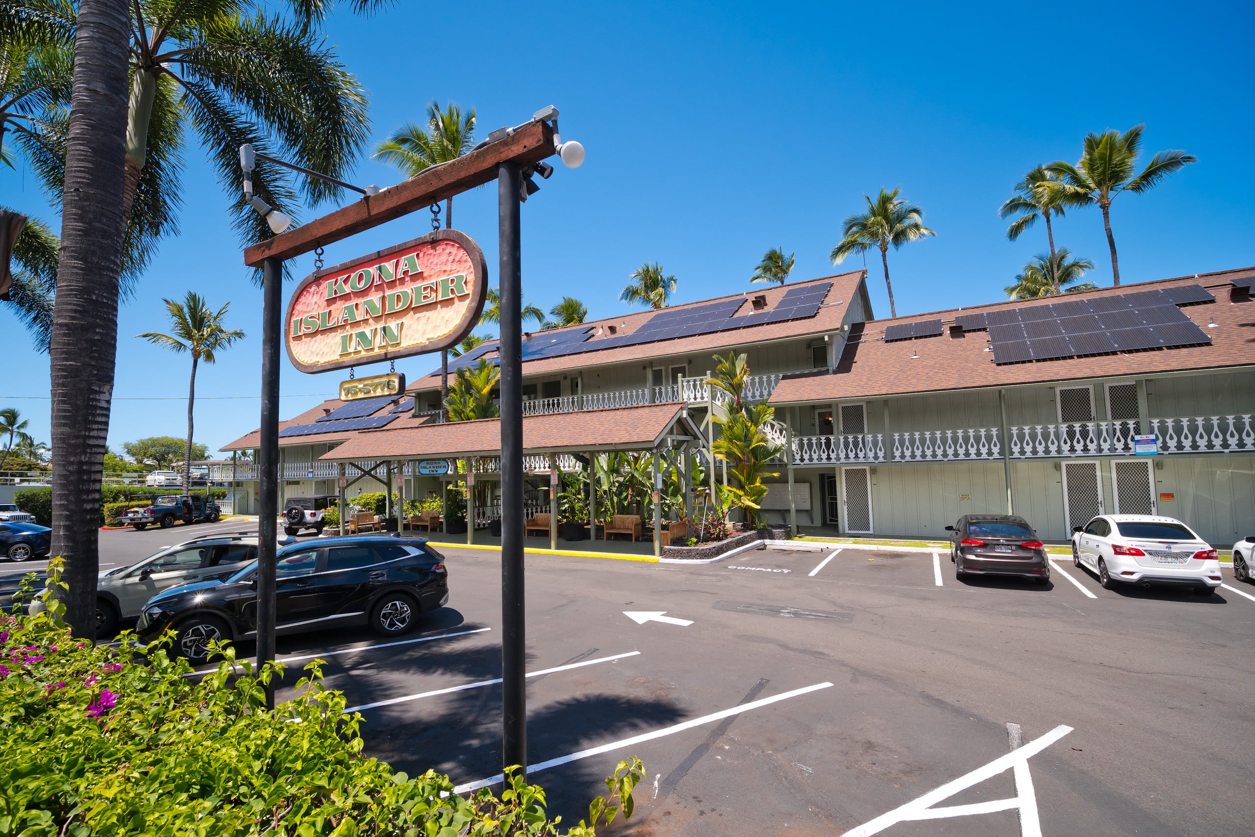 Condo in Kailua-Kona · ★4.8 · Studio · 3 beds · 1 bath - Image 29