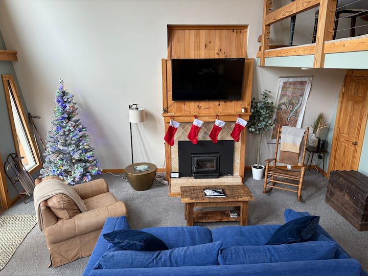 Lake/ski Cabin With Private Hiking Trail - Naples, NY