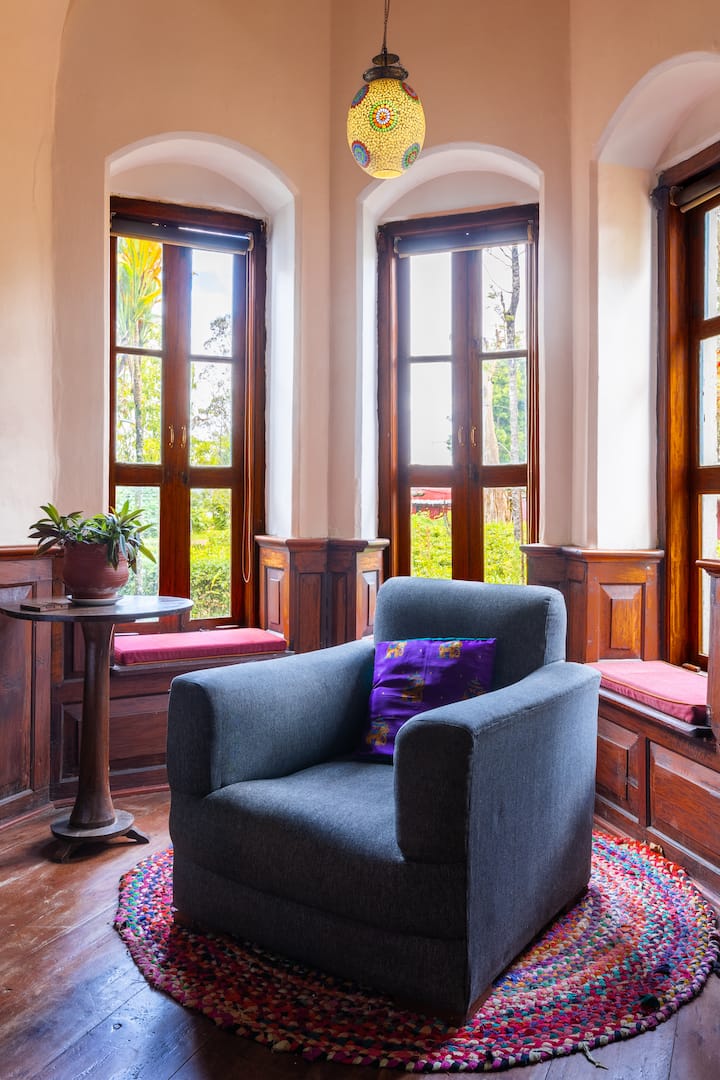 01 Family Room - Ooty