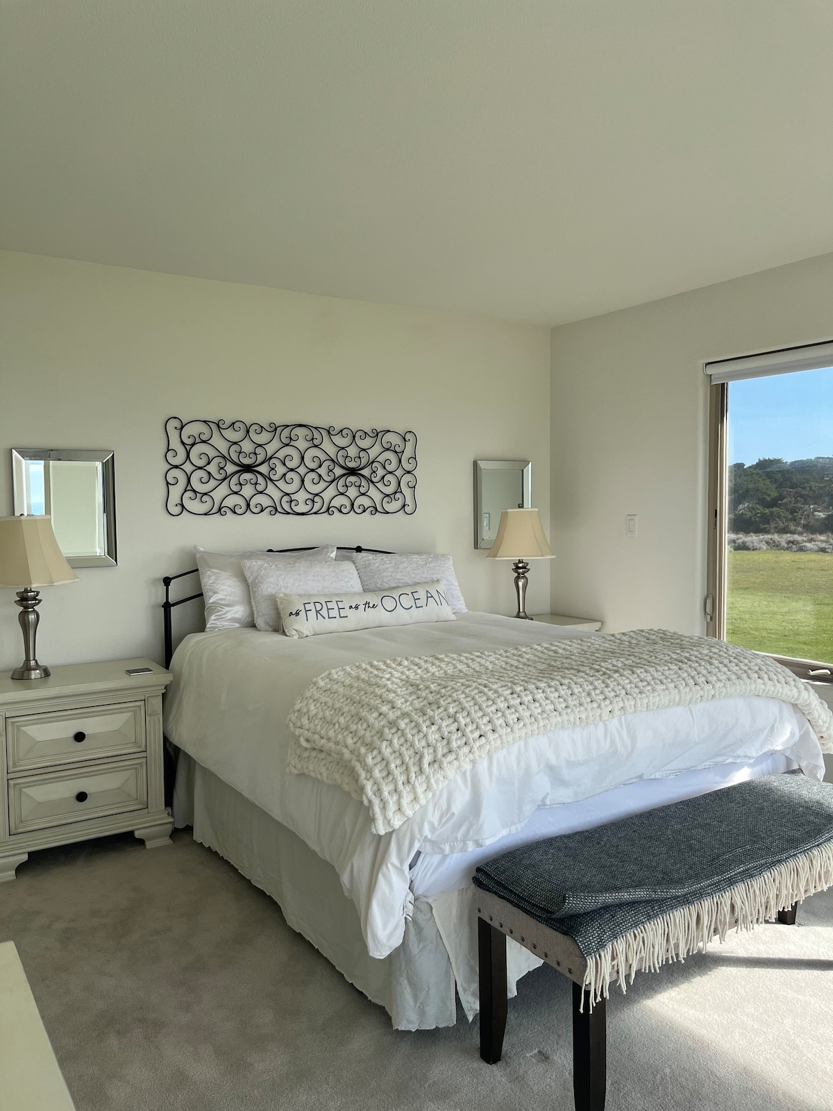 ห้องนอนใหญ่ 