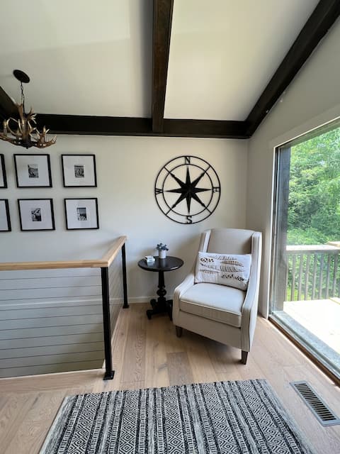 Successful Airbnb property: Place Between the Pines in Glens Falls