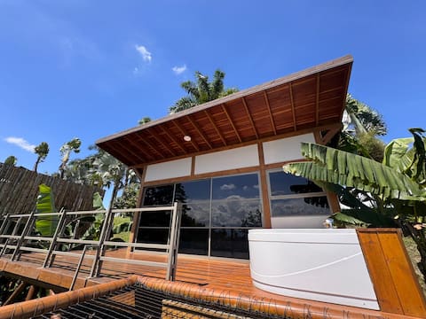 Private cabin with Jacuzzi near Cerritos