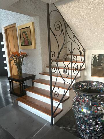 hermosa casa en el pedregal gallery image 5