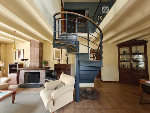 El Paller de Ca l 'Escrivà (Capmany, Alt Empordà)