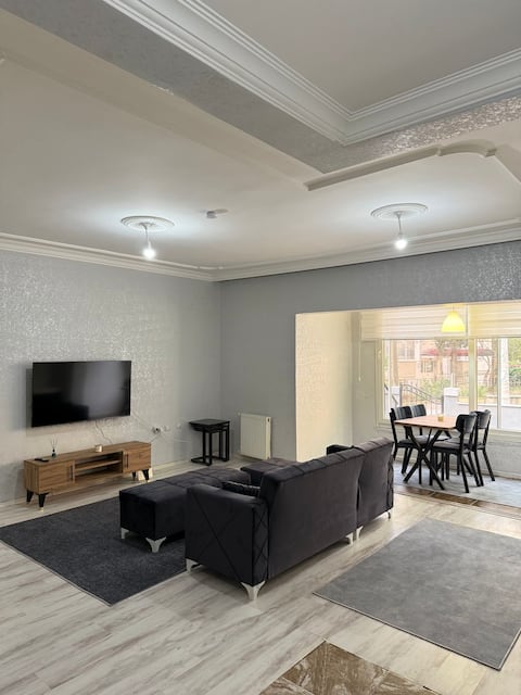 Top Airbnb: Bornova 3+1 daire in Bornova