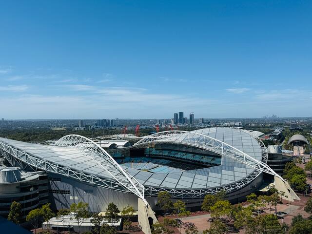 New Olympic park 3Beds Condo (Parking, Pool, Gym)