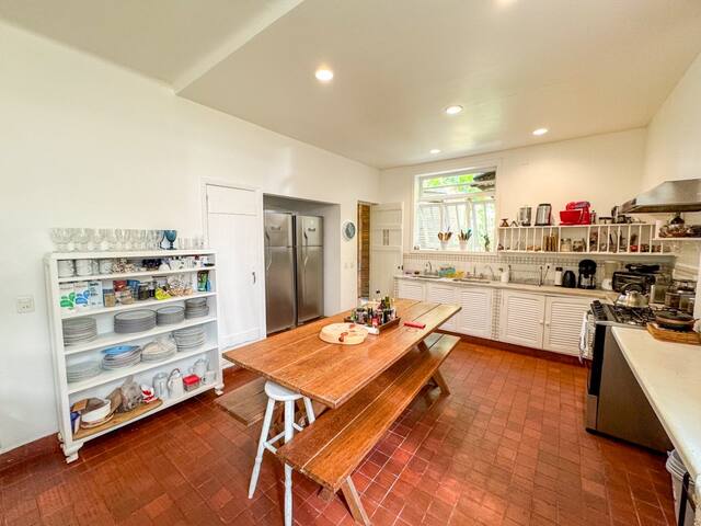 Casa ampla, charmosa e arejada no alto da Gavea gallery image 5