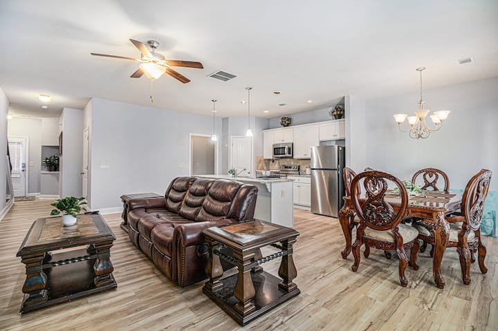 Cozy Townhome In Lawrenceville - Lawrenceville, GA