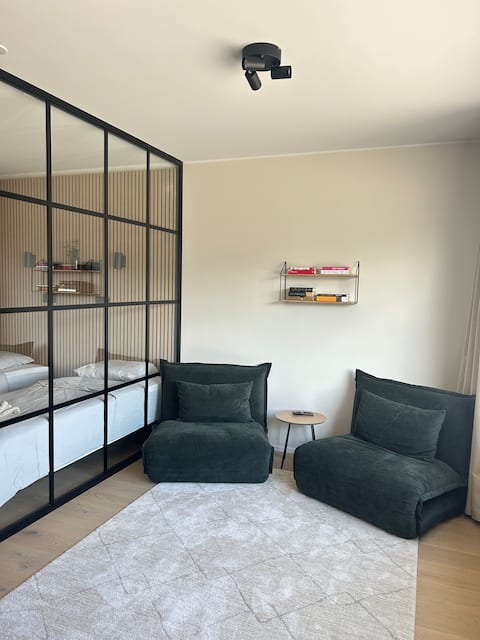 Successful Airbnb property: Train&Bus&Tram, free WiFi, Laundry +dryer in Haaga