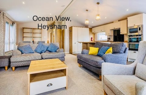 Successful Airbnb property: Seaview serenity Lodge at Ocean edge, Heysham in Middleton