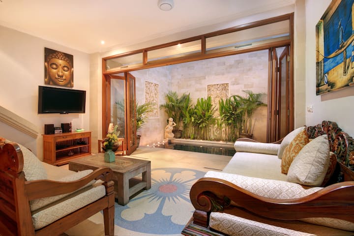 Legian Blue Ocean Villa - Bali