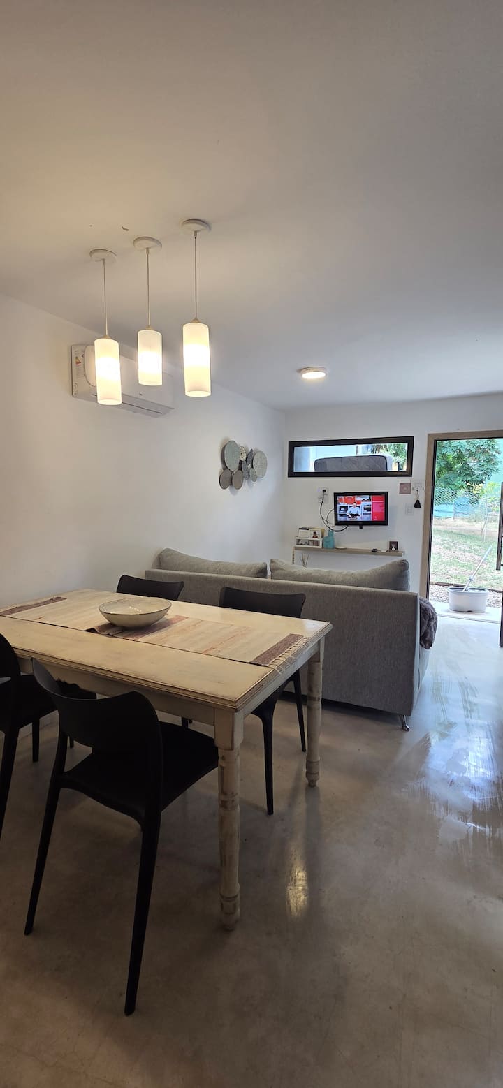 Casa Calma
 Lugar Para Habitarse - Santa Teresita