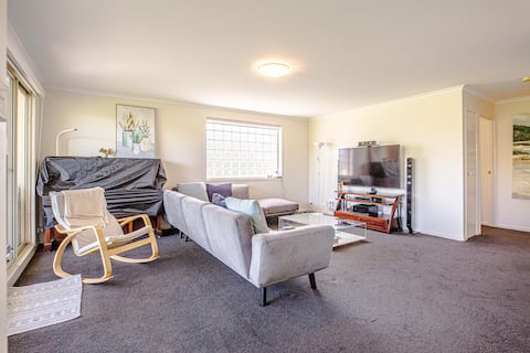 Duplex 3B2B apt in Braddon CITY Free WIFI Parking