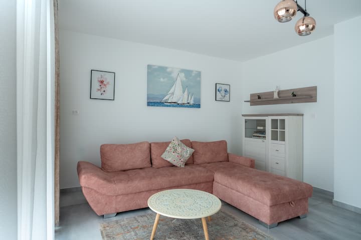 4 Bedroom Villa With Pool Near The Sea - Krnica