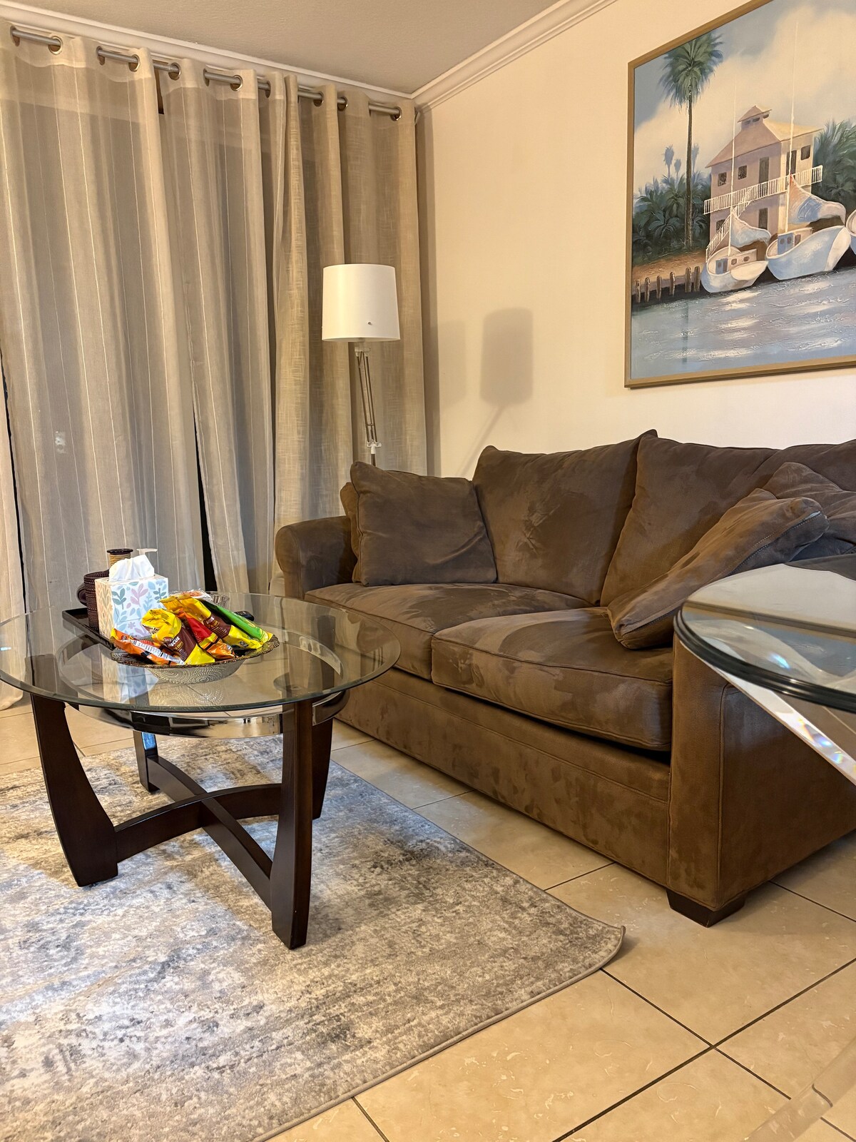 Top performing Airbnb: *Coconut Grove Retreat: Balcony Pool, Free Parking in Grove Center