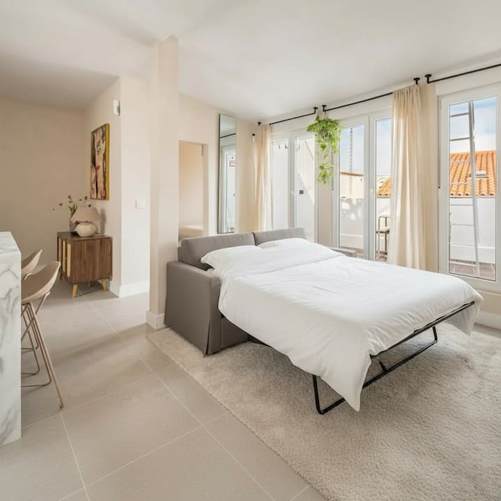 Luminous Apartment With A Terrace - Madrid
