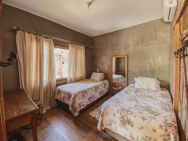 საძინებელი 2