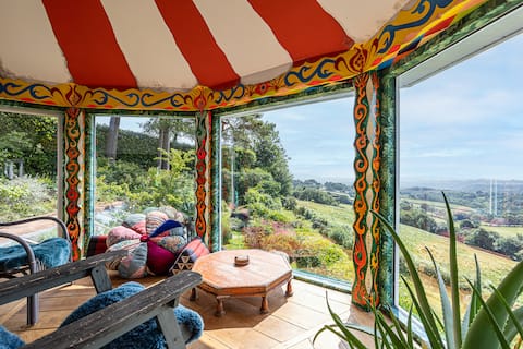 Spectacular & magical home - stunning location!