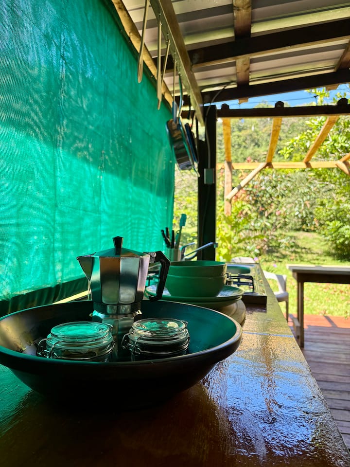 Romantic Cabin By The River. Wine + Pet Friendly - Morovis