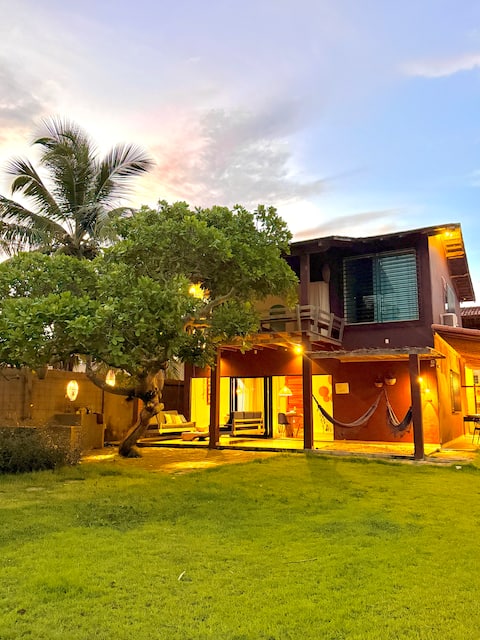 Casa Cajueiro, right on the sand