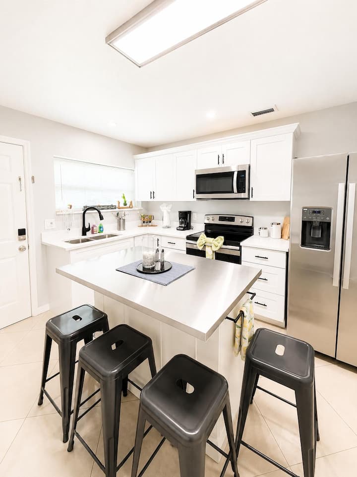 South Tampa Cozy Guest House 2b/2b - Tampa, FL