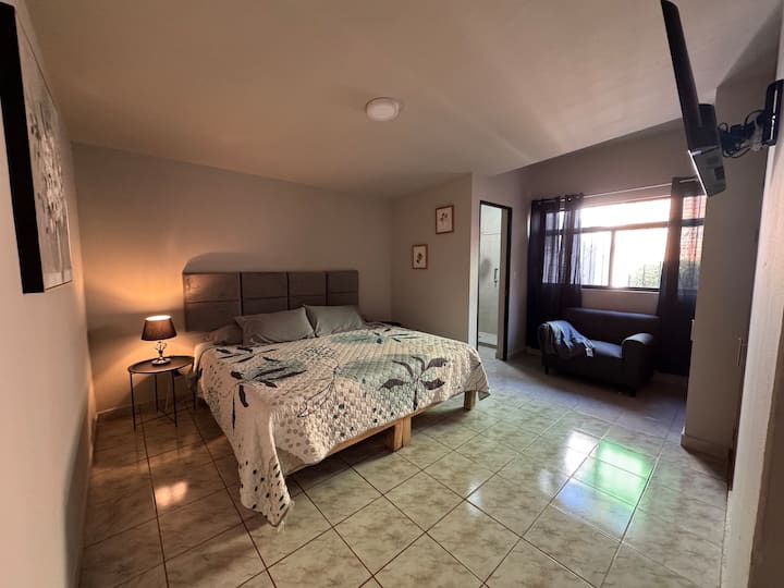 غرفة النوم 1