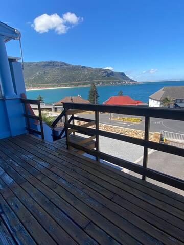 AmazingView-Fish Hoek 90m > sea