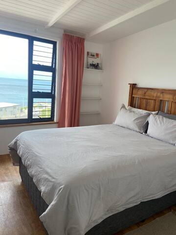 AmazingView-Fish Hoek 90m > sea gallery image 3