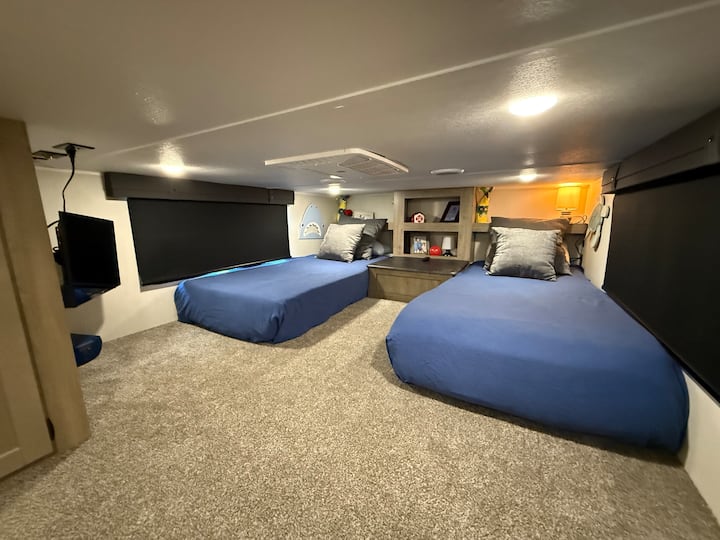 غرفة النوم 2