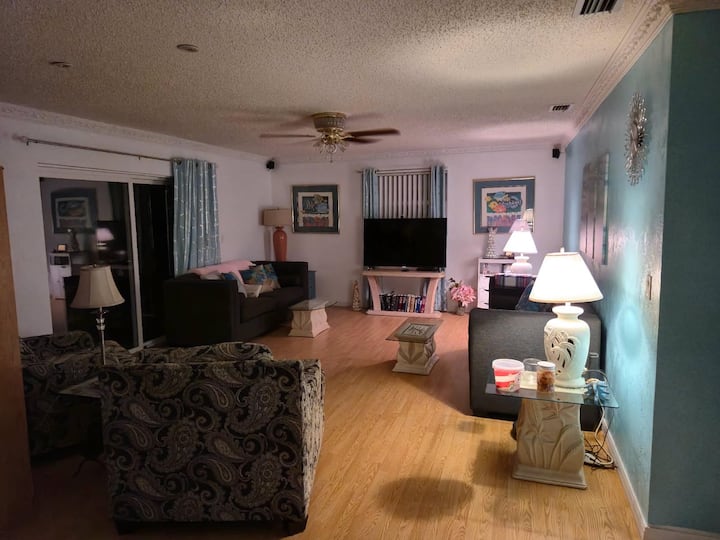 Susan's Home Away From Home - Ormond Beach, FL