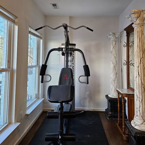 Capitol Hill – 3 Bed, 2 Bath gallery image 5