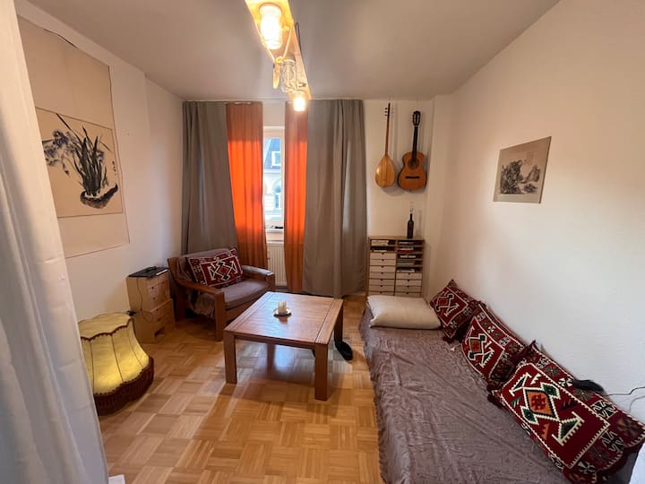 Zimmer In Schöner Wohnung 15 Min Zur Messe Köln - Cologne