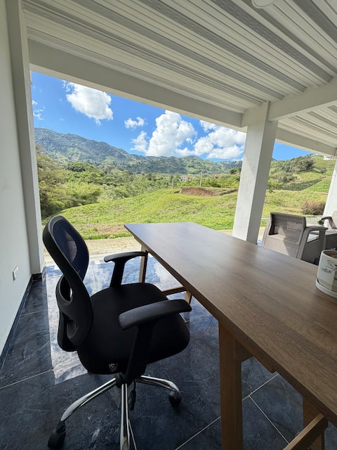 Top Airbnb: Country suite with tub in Dosquebradas