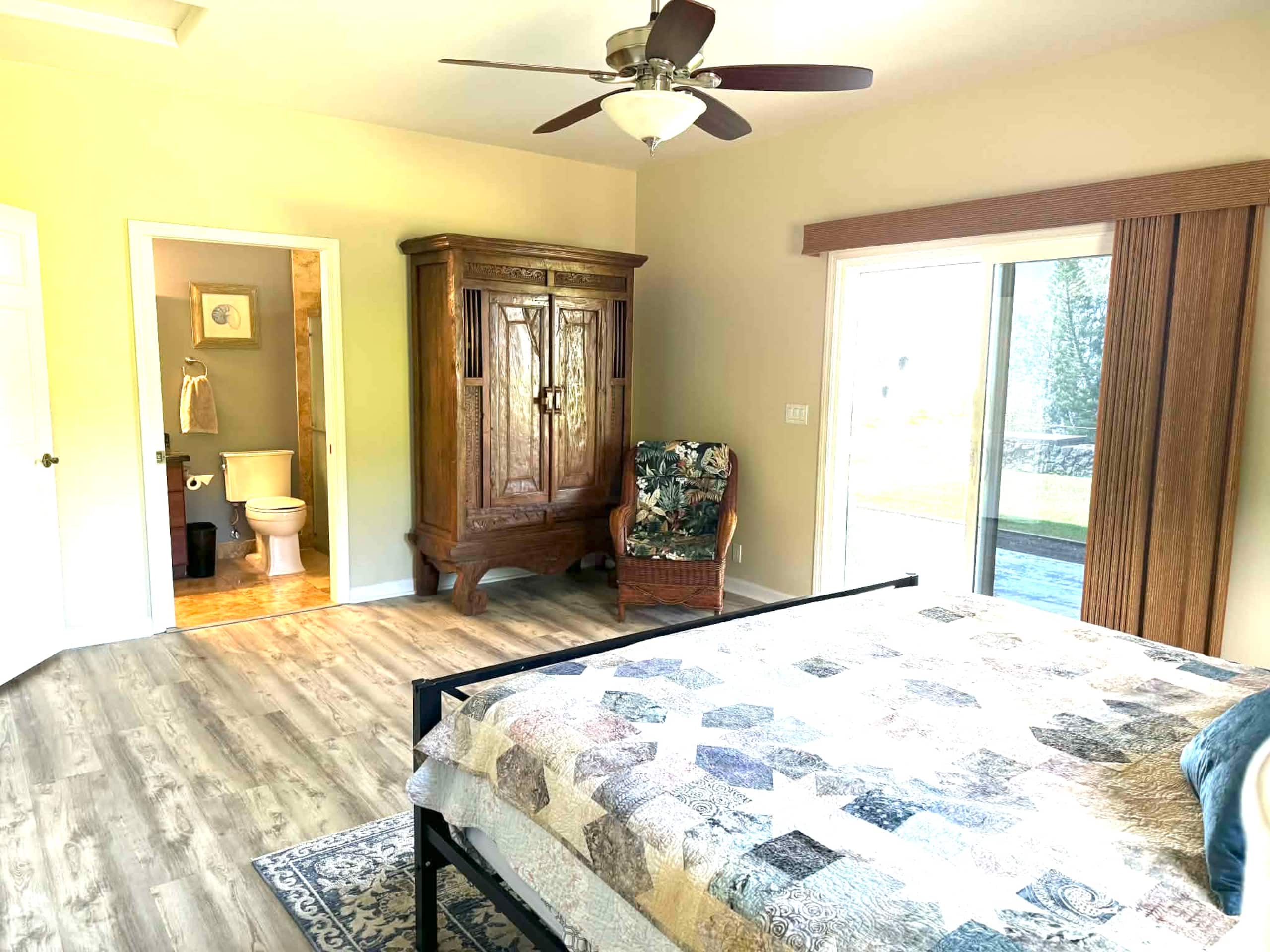 Home in Kailua-Kona · ★4.86 · 2 bedrooms · 2 beds · 2 baths - Image 3