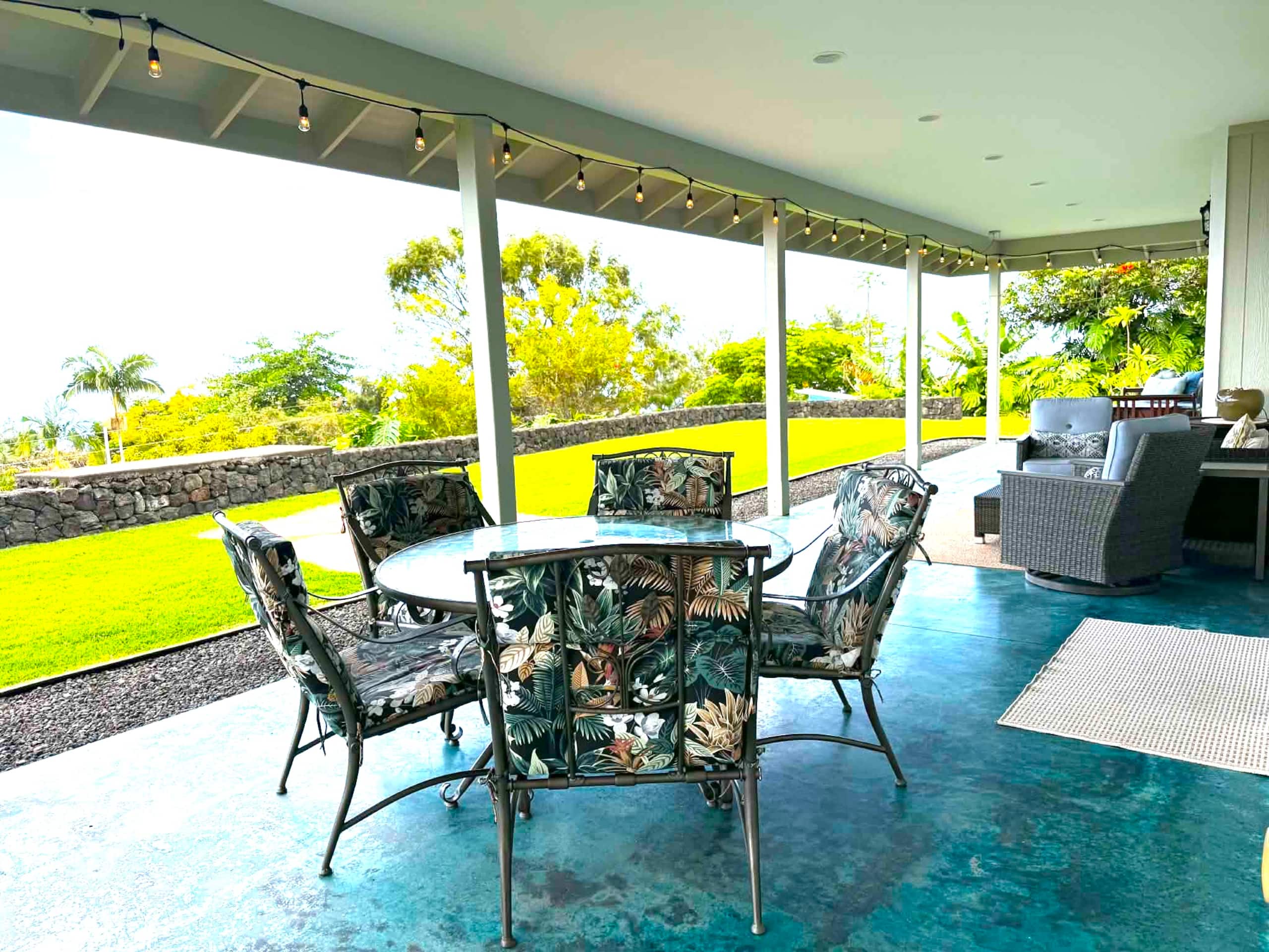 Home in Kailua-Kona · ★4.86 · 2 bedrooms · 2 beds · 2 baths - Image 8