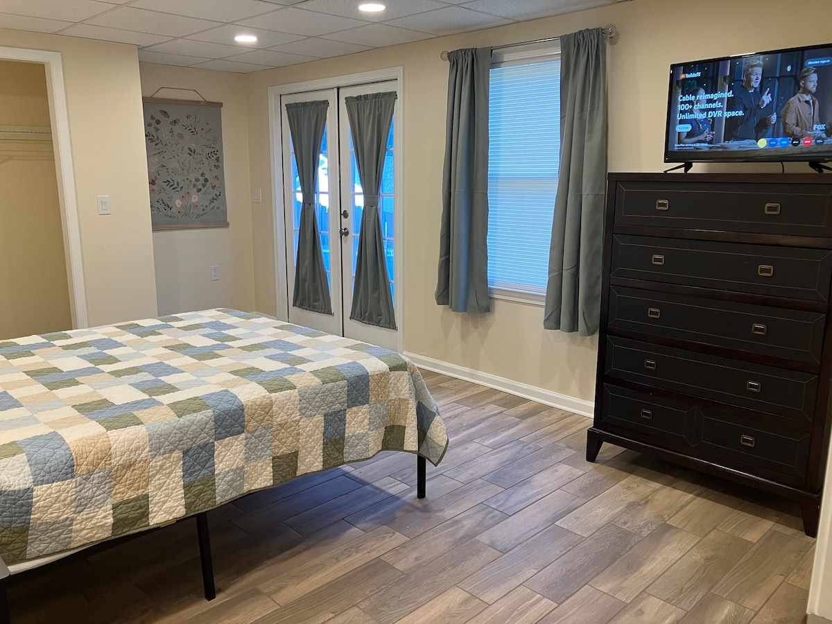 Buford Lanier Private Bed & Bath Suite, 2 Bedrooms