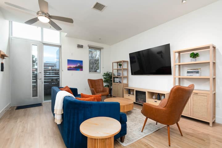 Santa Monica 2br | Downtown • Hot Tub • King Beds - Santa Monica, CA