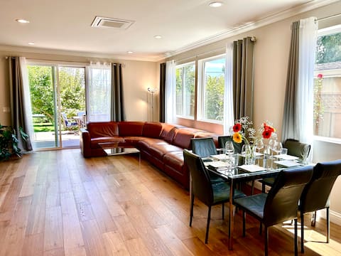 Top performing Airbnb: New 2 story modern 2bd/1 ba in a quiet cul-de-sac in San Jose