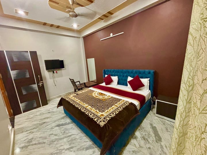 Sarvodaya Residency A5. (200mts From Ram Mandir) - Ayodhya