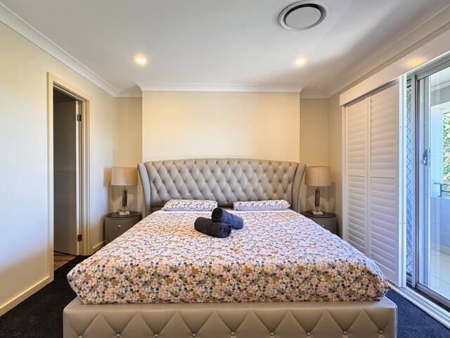 Blue Haven Retreat – Jordan Springs gallery image 2