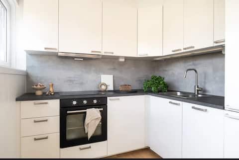 Top Airbnb: Spacious, sentral and cozy Apartment in Grünerløkka