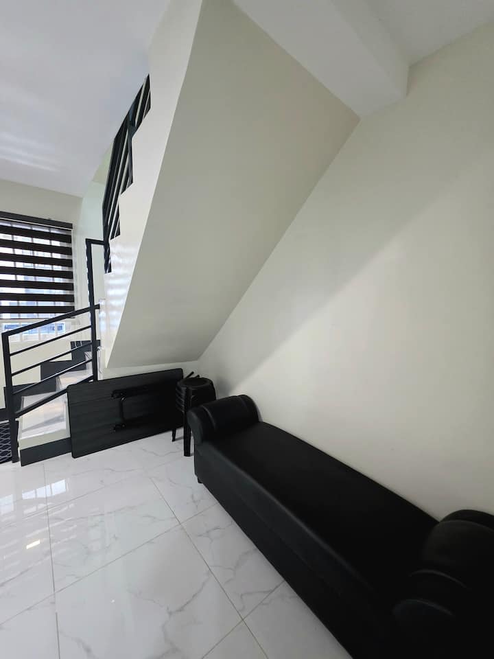 Clean Room1c|cctv+securitywifi+kitchen+nobrownout - Tarlac City