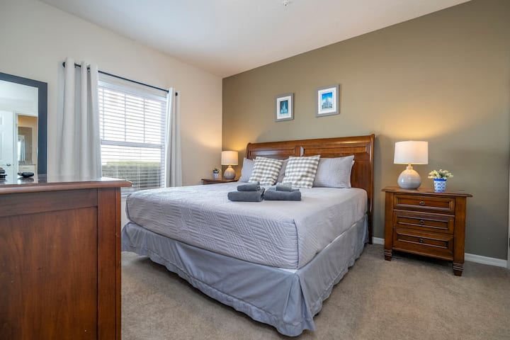 Spacious 4br Villa | 10 Guests | 10 Min To Disney