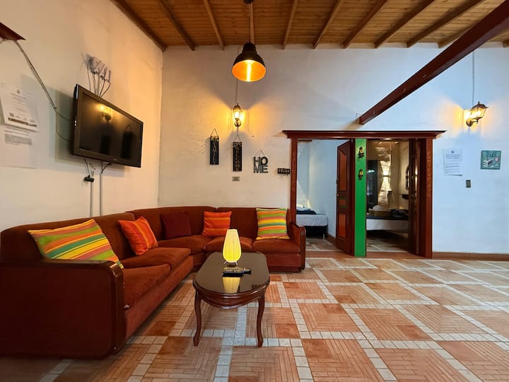 Fabulosa Casa+glamping/14 Máx./familias & Niños - Jardín