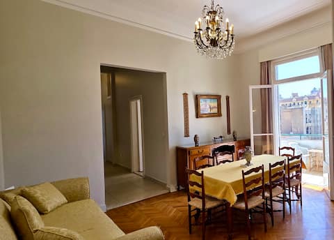 Grand 3BR Apartment Near Tahrir Square