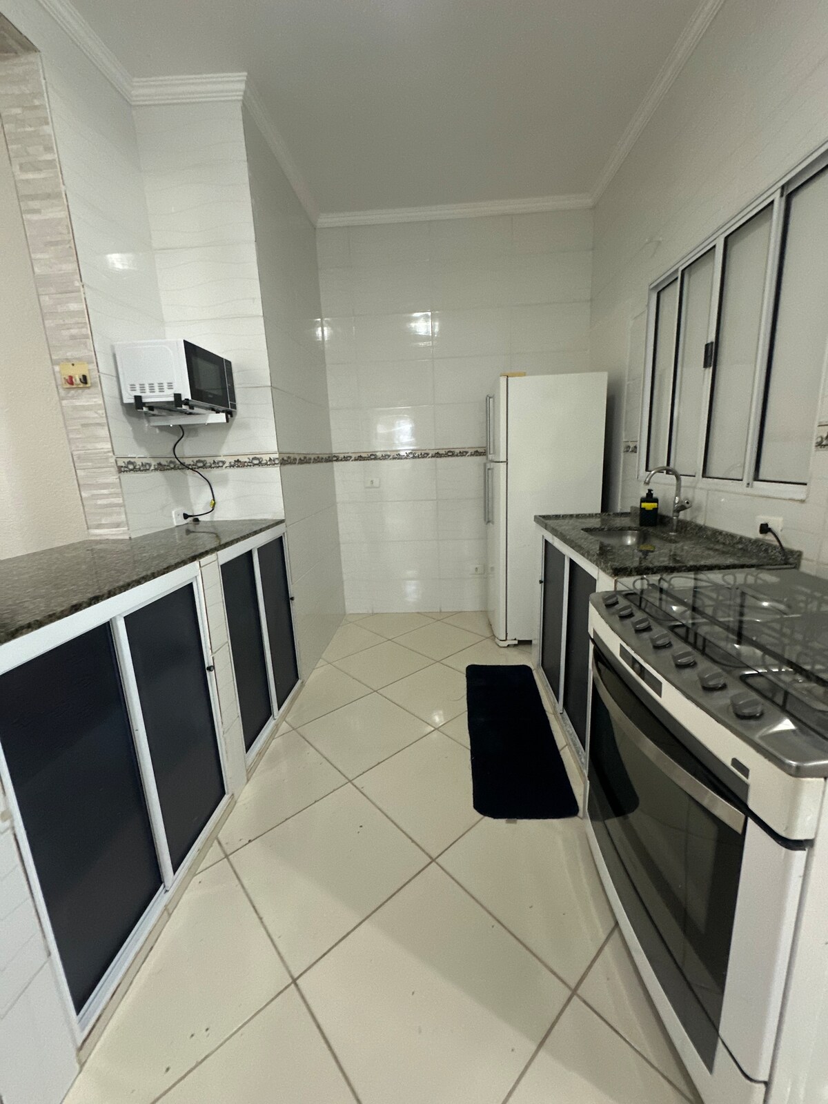 Popular Airbnb listing: Charming Apartment in Itanhaém