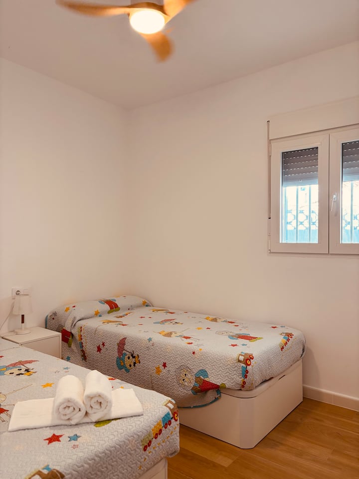 غرفة النوم 2