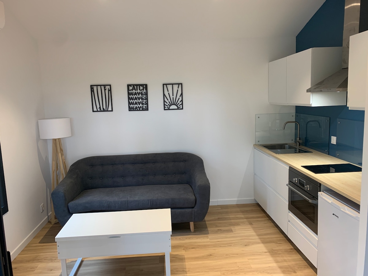 Top performing Airbnb: New home at the foot of the dunes in Seignosse